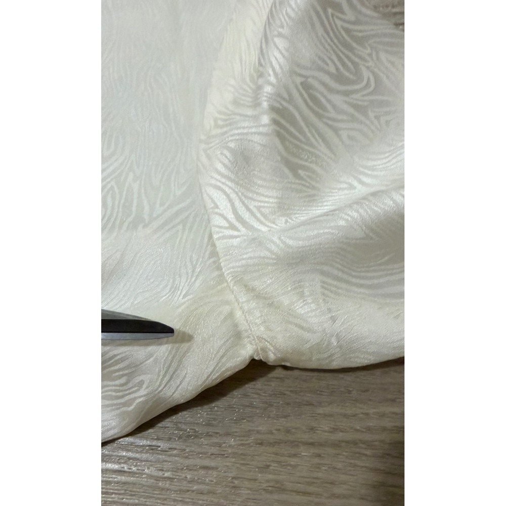Nili Lotan Ester Silk Jacquard Ruffle Blouse Womens M Ivory Luxury Designer - Picture 6 of 16